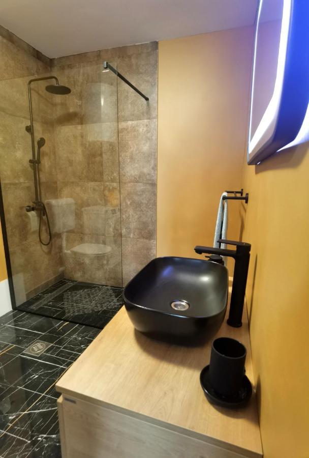 Apartment Pek Crikvenica Eksteriør billede