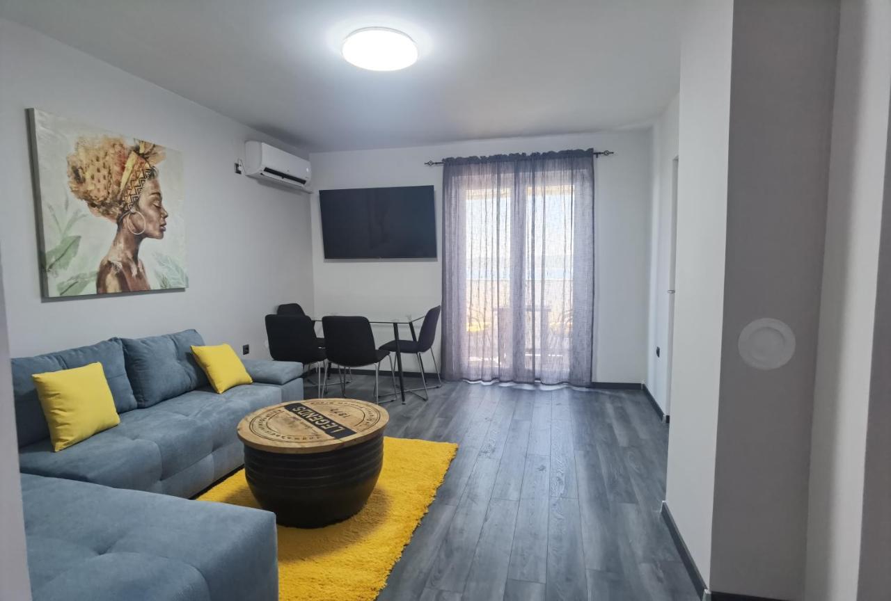 Apartment Pek Crikvenica Eksteriør billede