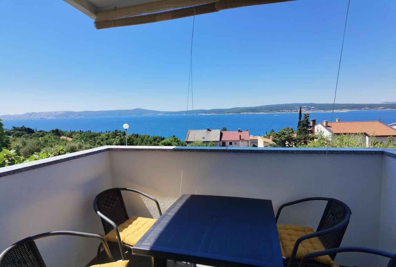 Apartment Pek Crikvenica Eksteriør billede