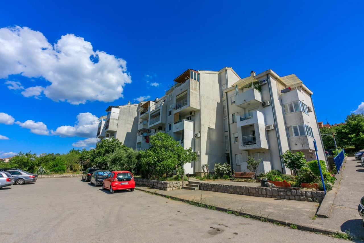 Apartment Pek Crikvenica Eksteriør billede